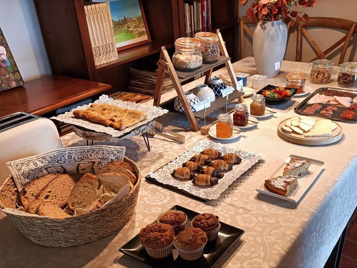 Bed and Breakfast Cal Ros Calonge de Segarra Екстер'єр фото